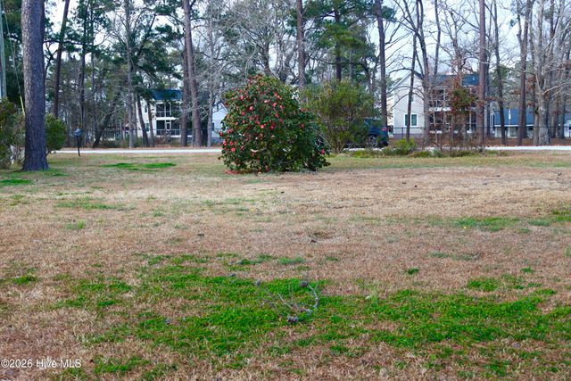 3435 Janiero Road, Arapahoe, NC 28510