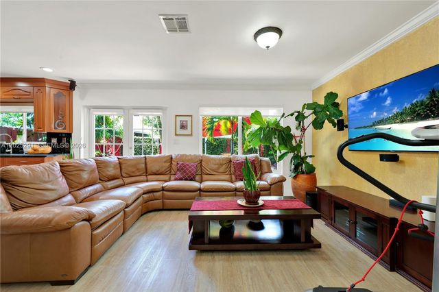 10006 SW 162nd Path, Miami, FL 33196