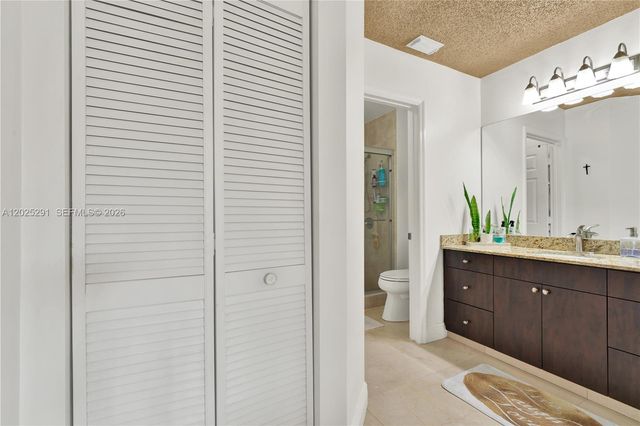 10006 SW 162nd Path, Miami, FL 33196