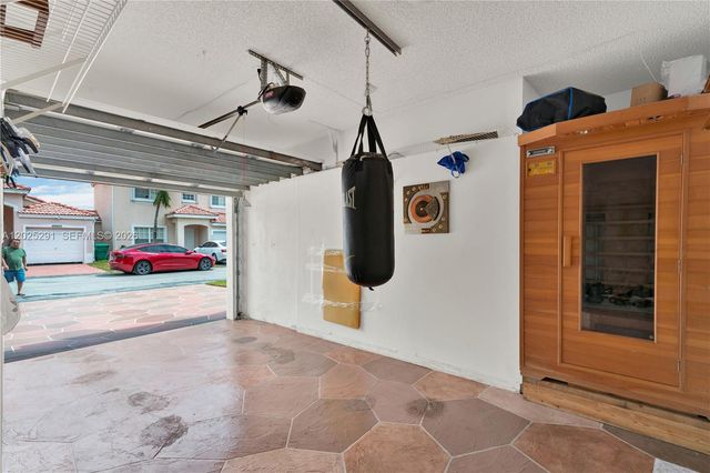 10006 SW 162nd Path, Miami, FL 33196