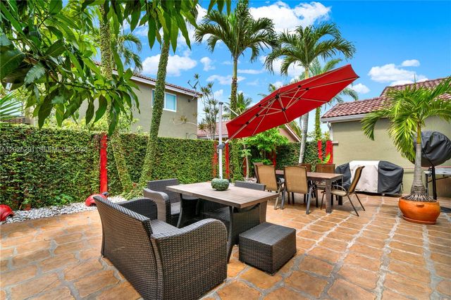 10006 SW 162nd Path, Miami, FL 33196