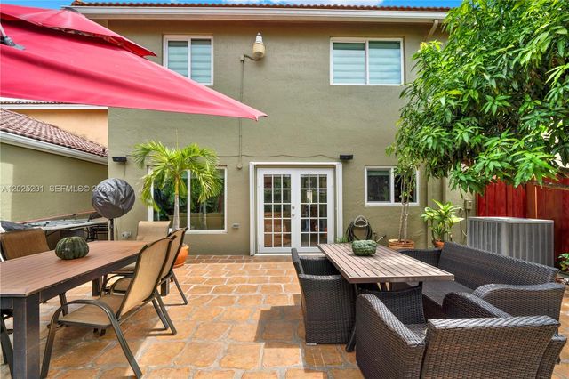 10006 SW 162nd Path, Miami, FL 33196