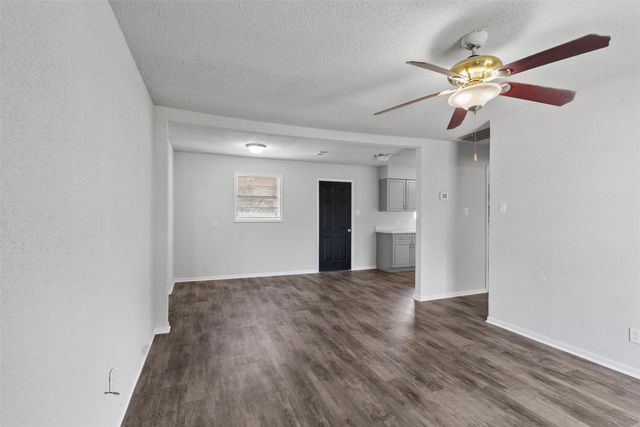 815 Rugeley Street, Bay City, TX 77414