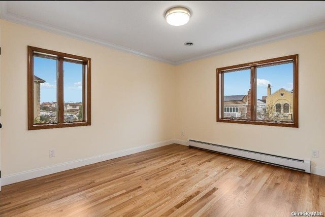 44 W Penn Street, Long Beach, NY 11561