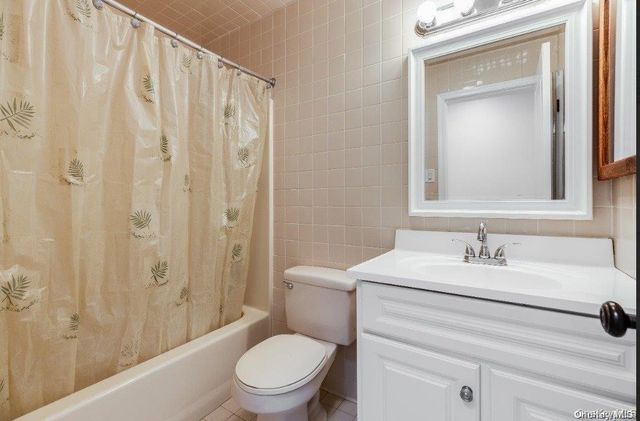 44 W Penn Street, Long Beach, NY 11561