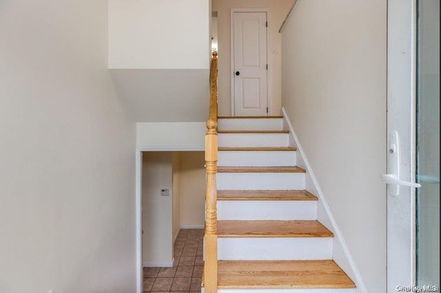 44 W Penn Street, Long Beach, NY 11561