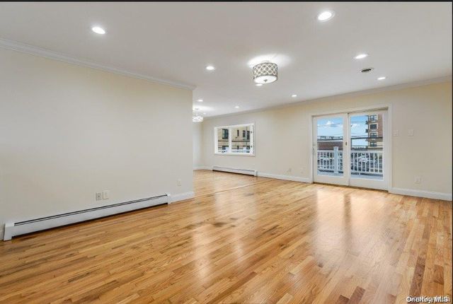 44 W Penn Street, Long Beach, NY 11561