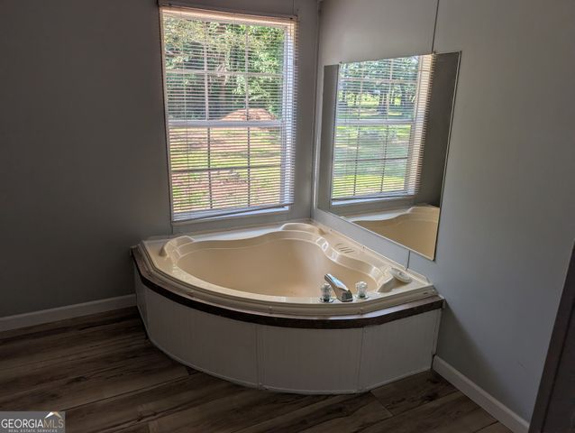 103 Silver Dollar Road, Barnesville, GA 30204