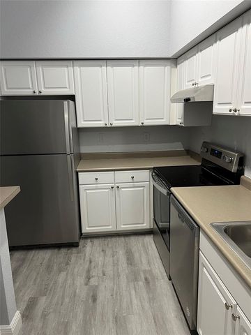 402 S ARMENIA AVENUE 114, Tampa, FL 33609