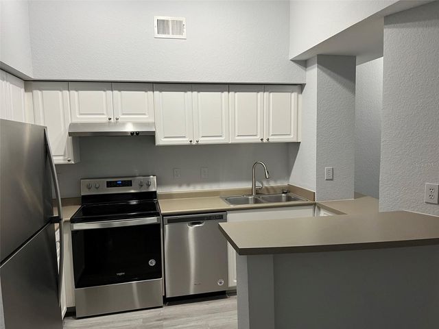 402 S ARMENIA AVENUE 114, Tampa, FL 33609