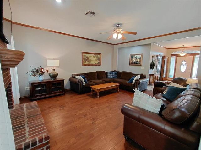 901 Driver Lane, Edmond, OK 73025