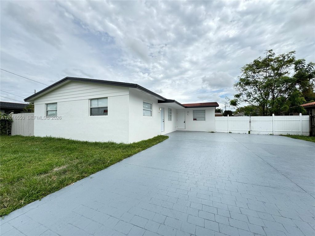 485 SW 81st Ave 485, Miami, FL 33144