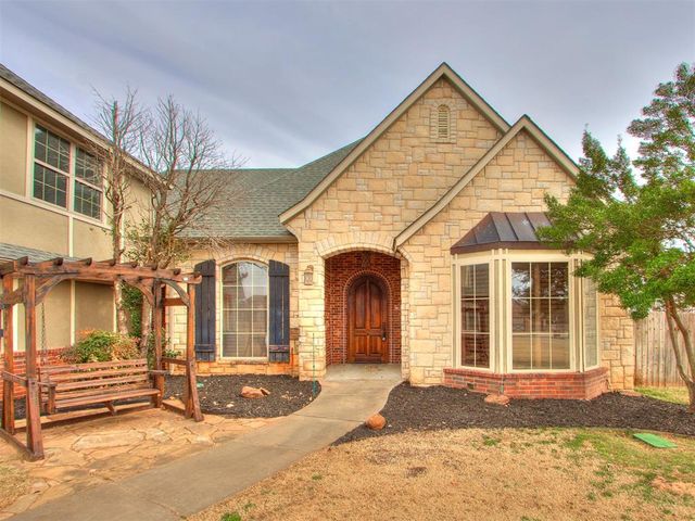 9818 Prosper Drive, Oklahoma City, OK 73151