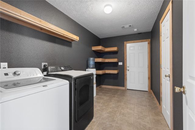 3604 Rocky Knoll Lane, Harrison, AR 72601