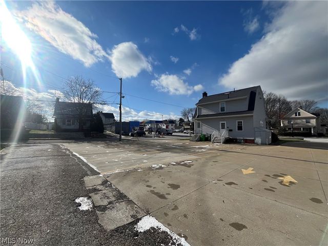 600 N Main Street, North Canton, OH 44720