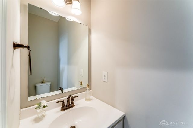 5764 Montrose Court, Morrow, OH 45152