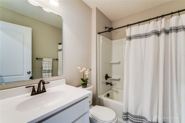 5764 Montrose Court, Morrow, OH 45152