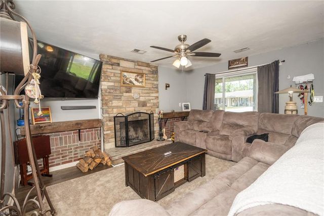 1425 Glendale AVE, Chesapeake, VA 23323