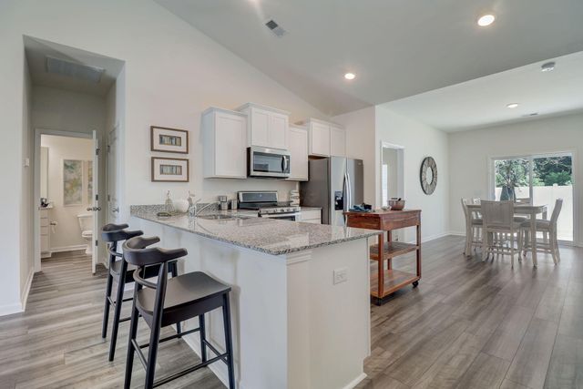 370 Acorn Street, Sumter, SC 29154