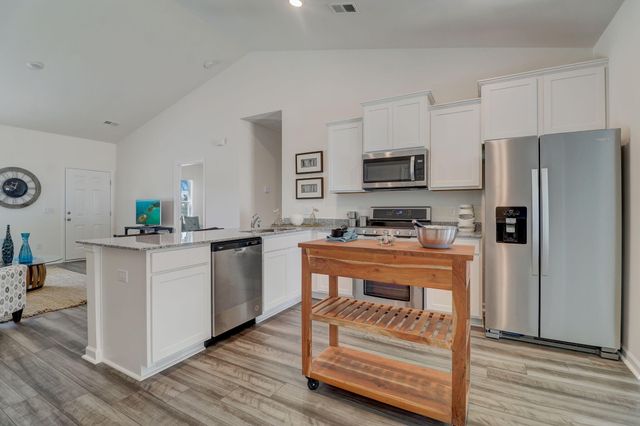 370 Acorn Street, Sumter, SC 29154