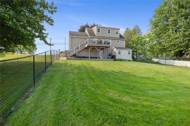 301 Ridge Road, Ontario, NY 14519