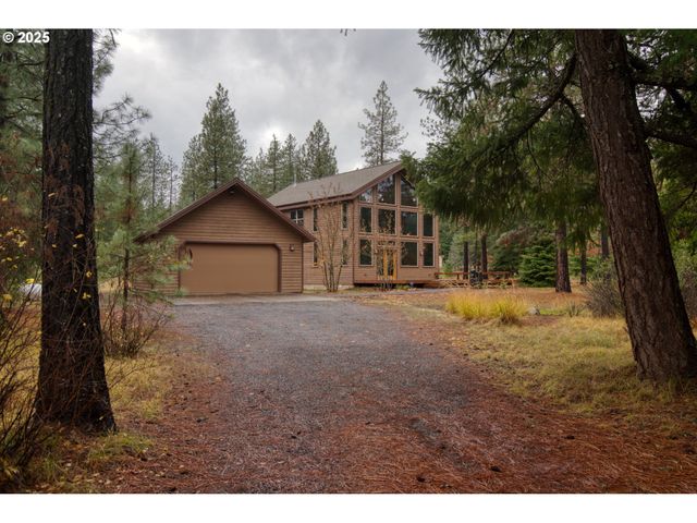 10 EMMA Ln, Trout Lake, WA 98650