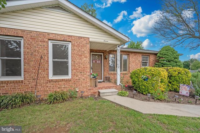 7 DELLA LN, Boonsboro, MD 21713