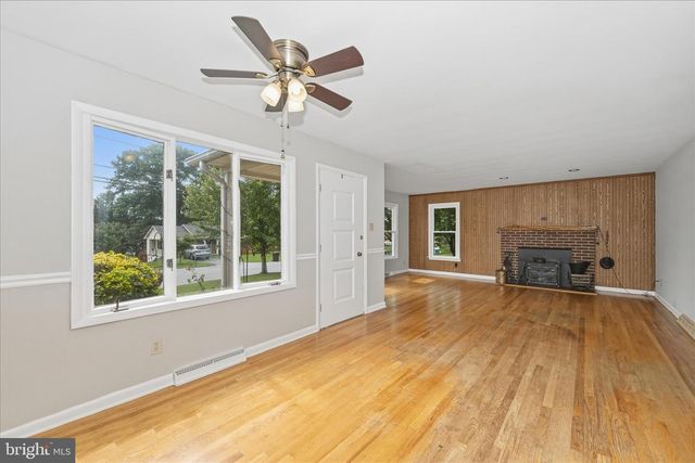 7 DELLA LN, Boonsboro, MD 21713