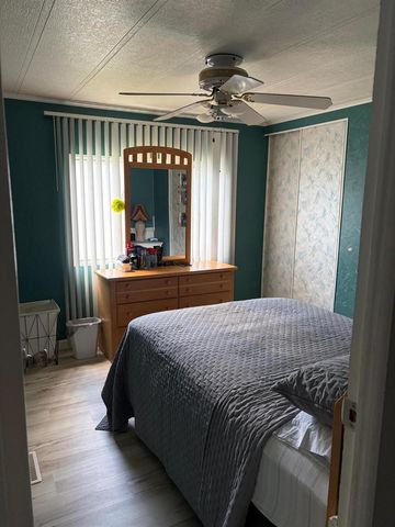 20 Flores Del Way, Fort Pierce, FL 34952