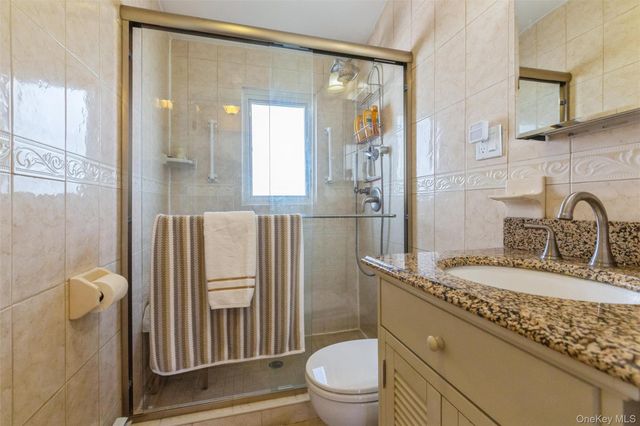 181 Suffolk Road Upper, Island Park, NY 11558