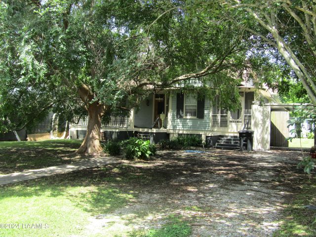 153 Duperier Avenue, New Iberia, LA 70563