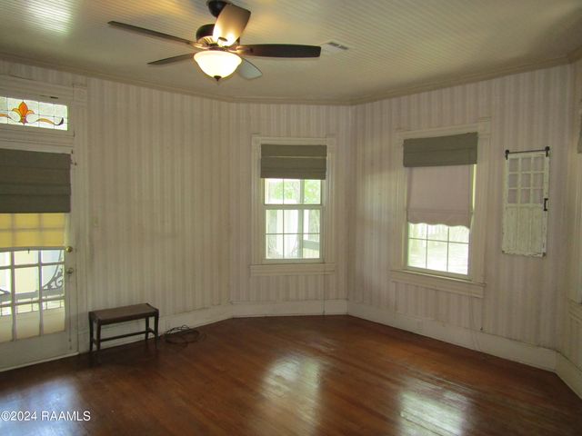 153 Duperier Avenue, New Iberia, LA 70563