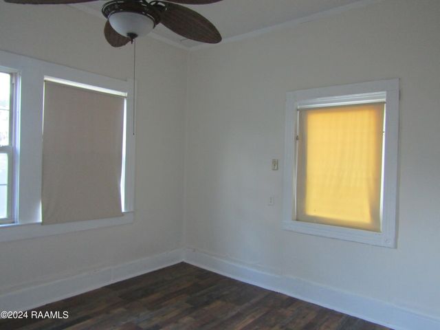 153 Duperier Avenue, New Iberia, LA 70563