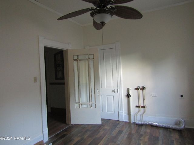 153 Duperier Avenue, New Iberia, LA 70563