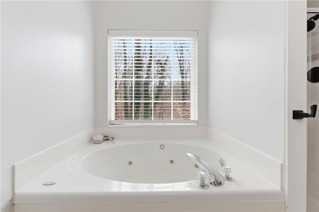 9431 Ponderosa Trail, Gainesville, GA 30506