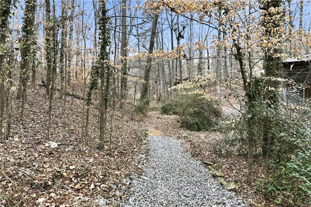 9431 Ponderosa Trail, Gainesville, GA 30506
