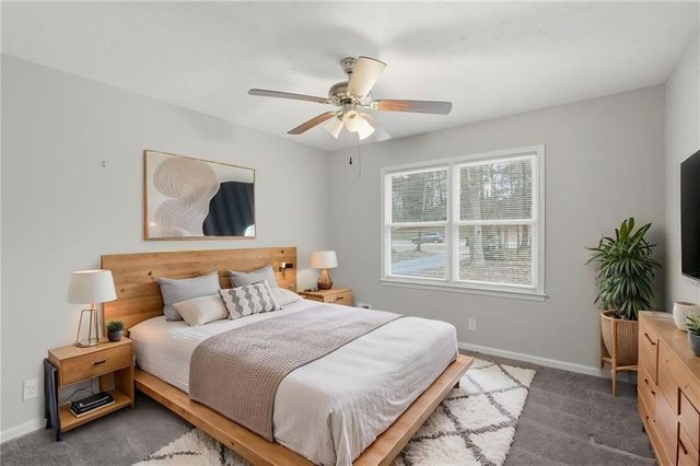 1066 Oak Road SW, Lilburn, GA 30047