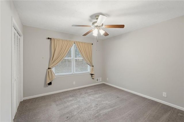 1066 Oak Road SW, Lilburn, GA 30047