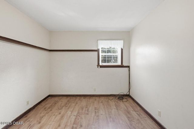 1612-2 County Road 150, Carthage, MO 64836