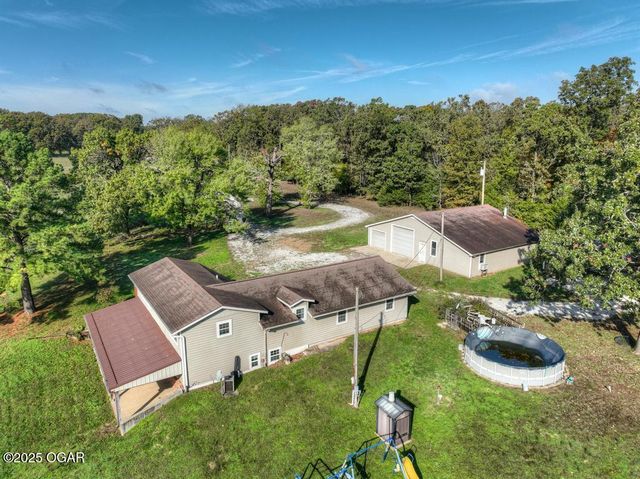 1612-2 County Road 150, Carthage, MO 64836