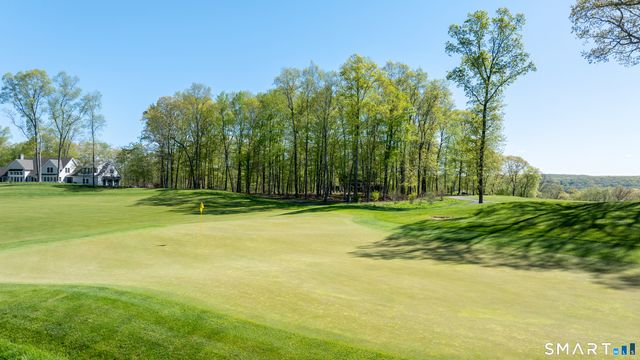 702 Fox Hopyard Road, East Haddam, CT 06423