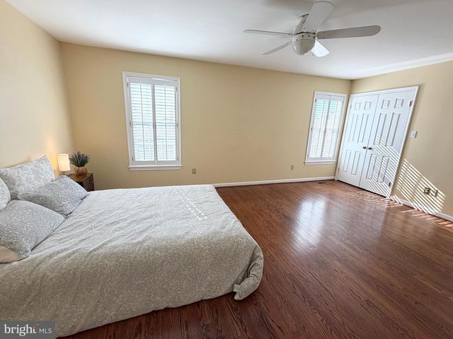 3023 MEETING ST, Falls Church, VA 22044