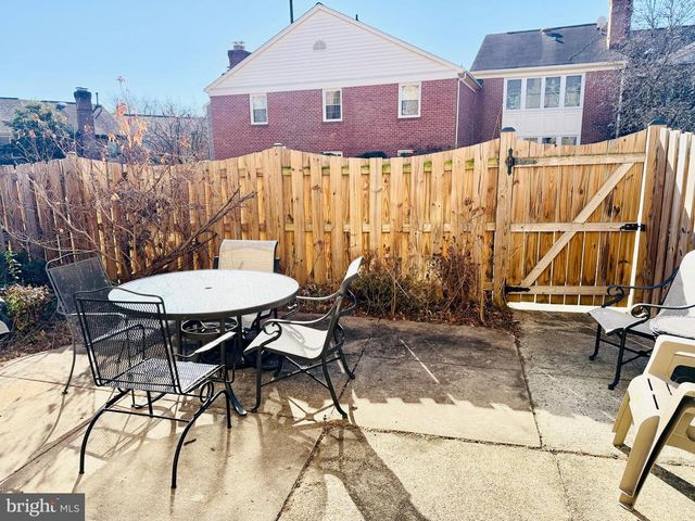 3023 MEETING ST, Falls Church, VA 22044