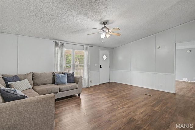 1771 Stahl Road, Barnhart, MO 63012
