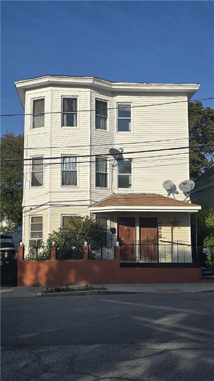 283 Waldo Street, Providence, RI 02909