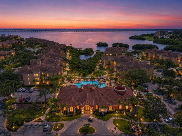 2724 VIA MURANO 615, Clearwater, FL 33764