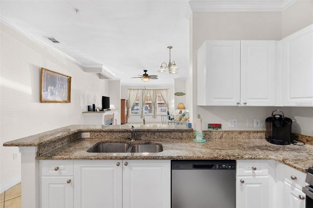 2724 VIA MURANO 615, Clearwater, FL 33764