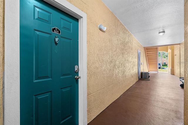 2724 VIA MURANO 615, Clearwater, FL 33764