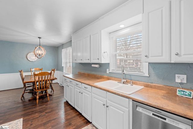 128 Buckey Court, Simpsonville, SC 29680