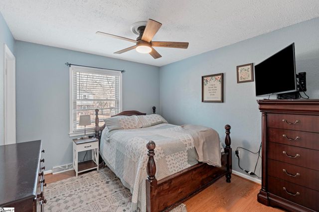 128 Buckey Court, Simpsonville, SC 29680